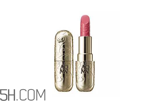 涂口紅前用bb打底可以嗎？最近比較火的口紅品牌有哪些？