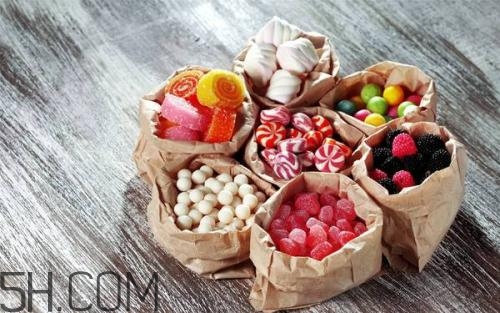 愛(ài)長(zhǎng)痘吃什么食物好？愛(ài)長(zhǎng)痘的食物禁忌有哪些？