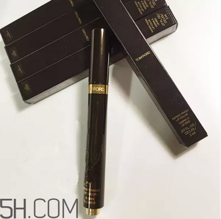 涂口紅前用bb打底可以嗎？最近比較火的口紅品牌有哪些？