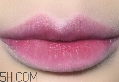 口紅到底應(yīng)該怎么涂？吻唇妝具體畫法