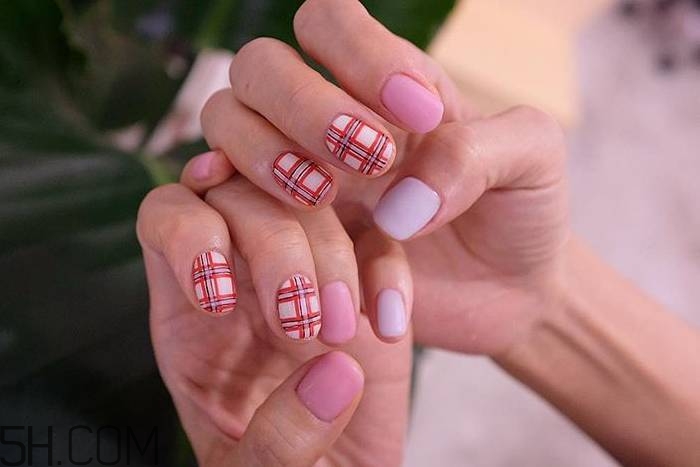 指甲油品牌推薦 ins風美甲新款式 指甲油品牌推薦 ins風美甲新款式