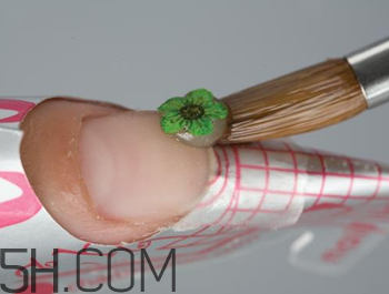 美甲要隔多長時(shí)間才做一次？自制美甲教程