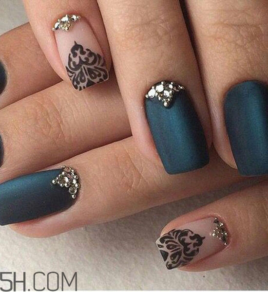 春天什么樣的美甲好看？美甲蕾絲款式圖片大全