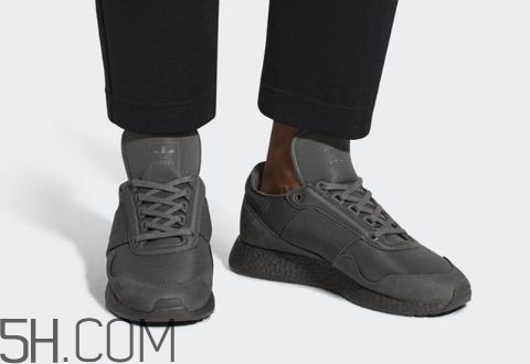 daniel arsham與adidas new york聯(lián)名在哪買_多少錢？