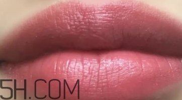 mac brick o la試色 mac brick o la是什么顏色？