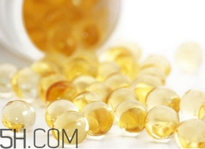 維生素e藥店有賣嗎？維生素e要和c一起吃嗎？