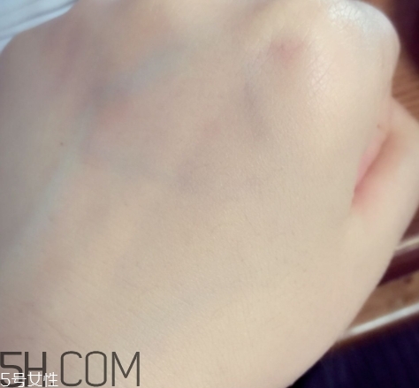 zfc粉底膏傷皮膚嗎？zfc粉底膏好用嗎？