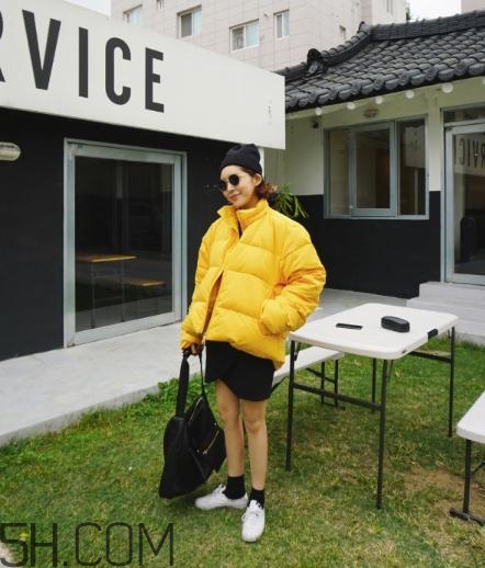 黃色棉服怎么搭配？黃色棉襖搭配圖片