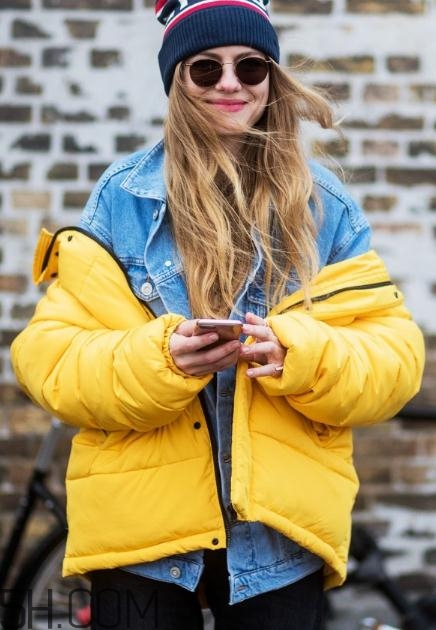 黃色棉服怎么搭配？黃色棉襖搭配圖片