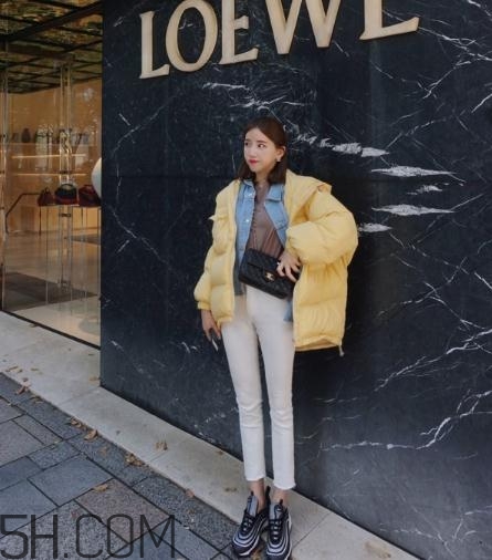 黃色棉服怎么搭配？黃色棉襖搭配圖片