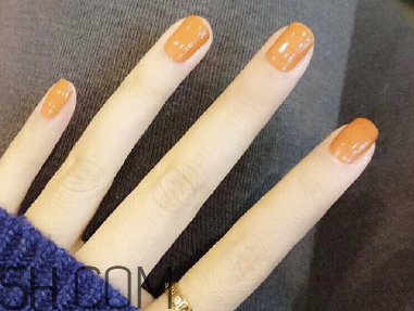 經(jīng)常做美甲好不好？淺色美甲款式推薦