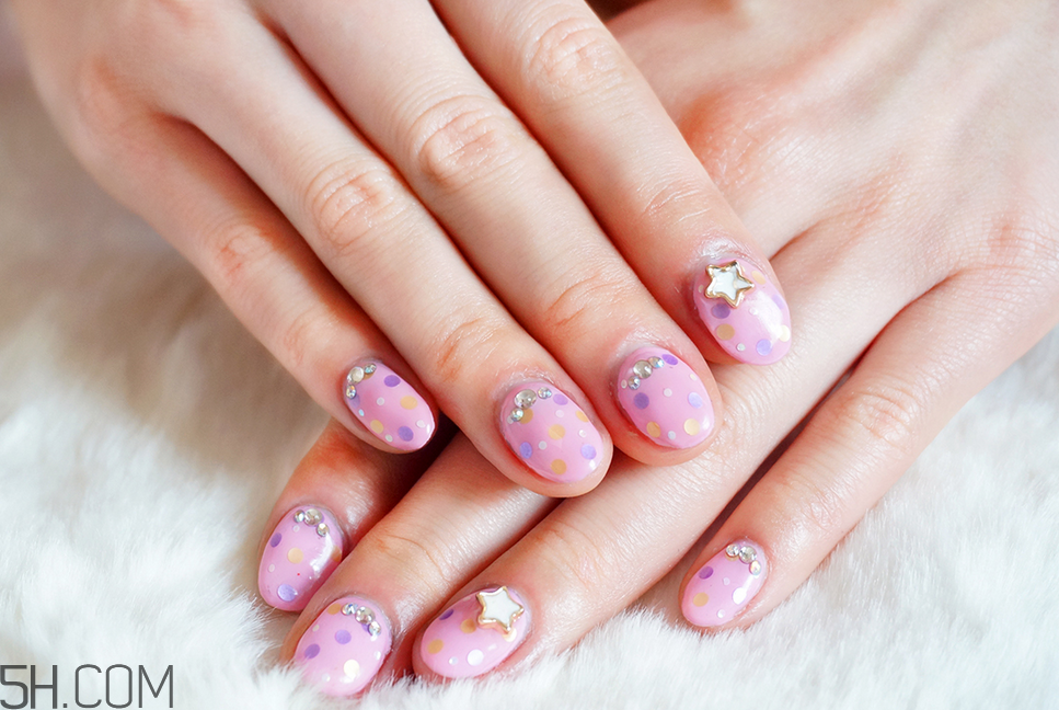 美甲對人體有什么危害？降低美甲傷害的方法