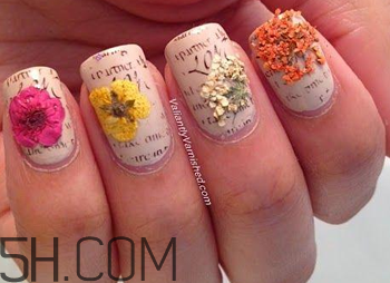 美甲要隔多長時(shí)間才做一次？自制美甲教程