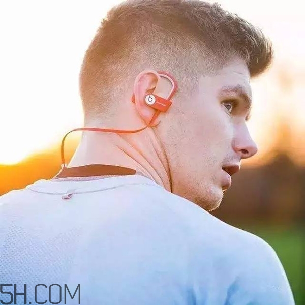 夜跑減肥的正確方法有哪些？冬天夜跑應(yīng)該怎么跑才能減肥？