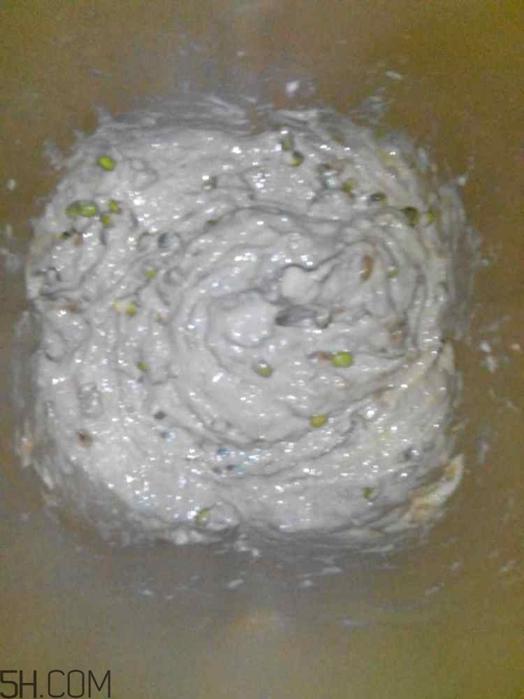 綠豆糕和香蕉能一起吃嗎？吃了綠豆糕還能吃香蕉嗎？