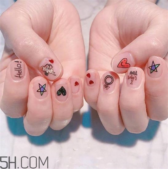 什么是日式美甲？適合秋季的清新美甲圖片