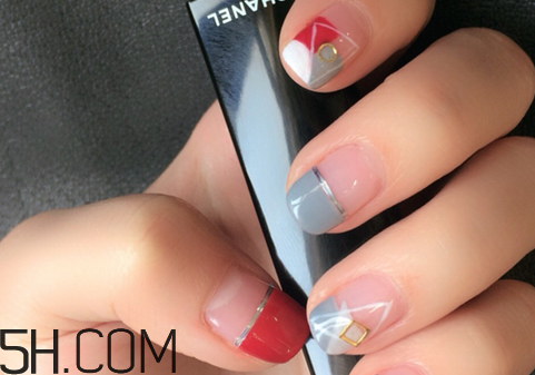 什么牌子指甲油好用？2018清新美甲圖片最新款