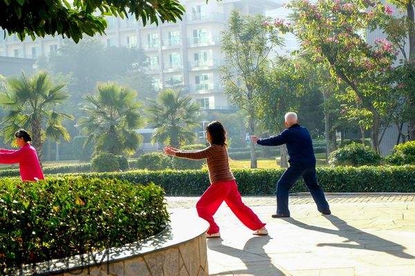 冬季應(yīng)該怎么晨練？冬季晨練的注意事項有哪些？