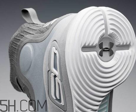 under armour curry 4 more buckets發(fā)售時(shí)間_多少錢？