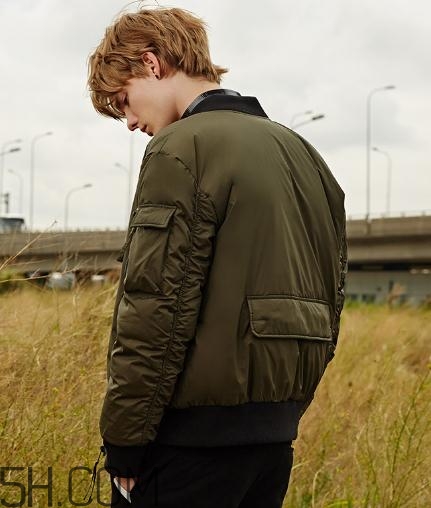 馬克華菲衣服貴嗎？馬克華菲的衣服多少錢？