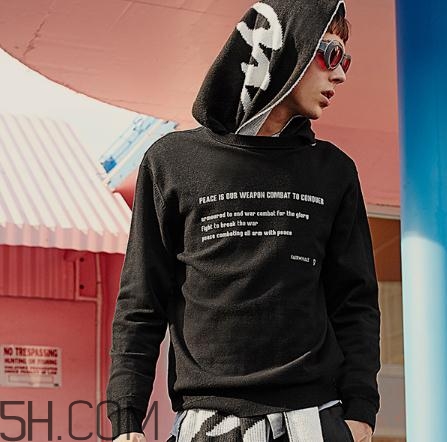 馬克華菲尺碼偏小嗎？馬克華菲衣服可以退嗎？