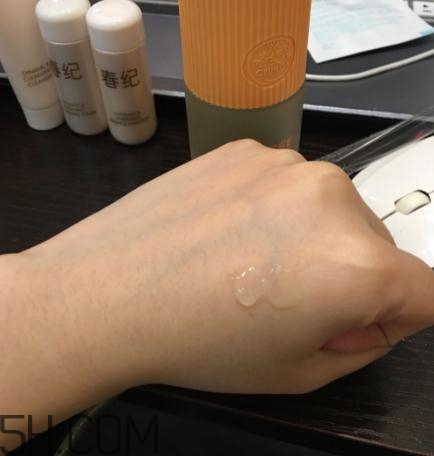 春紀咖啡煥膚菁華露好用嗎？春紀咖啡煥膚菁華露評測