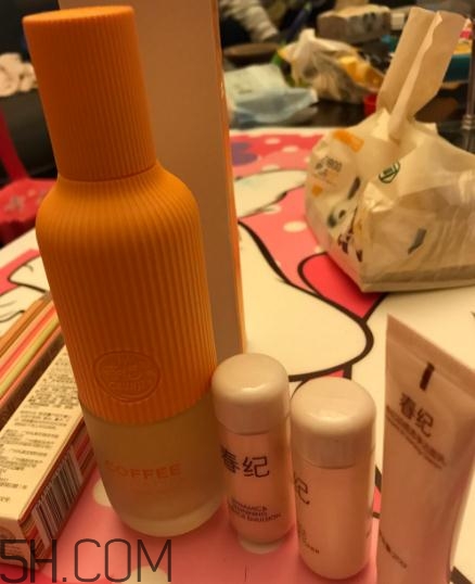 春紀咖啡煥膚菁華露好用嗎？春紀咖啡煥膚菁華露評測