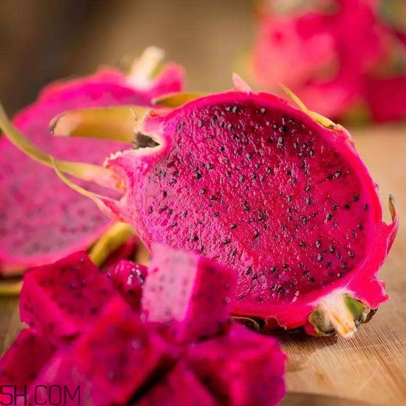 火龍果是熱性還是涼性？哪些人不適合吃火龍果？