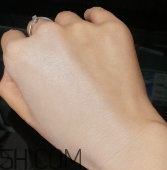 suhu尚惠bb霜好用嗎？尚惠bb霜色號(hào)試色