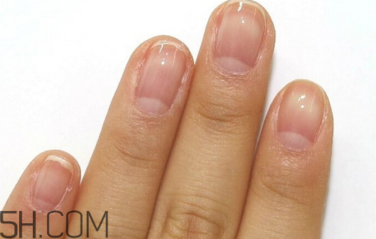 做磨砂美甲多少錢？卡通人物美甲教程步驟