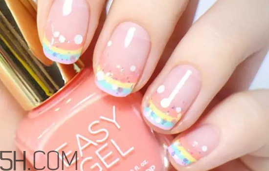 美甲店用的甲油膠什么牌子最多？拼接法式美甲教程圖解