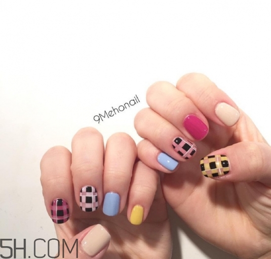 水染美甲用的什么指甲油？2018秋冬美甲最新款圖片