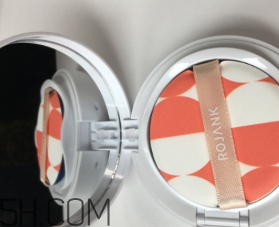 rojank茹妝這個(gè)牌子怎么樣？茹妝化妝品好用嗎？