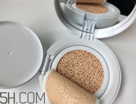 rojank茹妝這個(gè)牌子怎么樣？茹妝化妝品好用嗎？