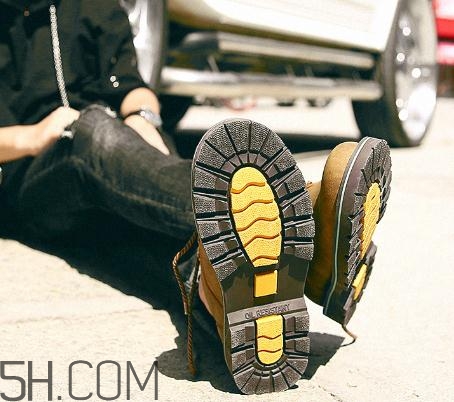 頭層牛皮會掉皮嗎？頭層牛皮會掉色嗎？