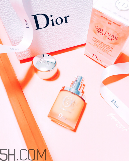 迪奧修復(fù)煥采精華粉底液遮瑕嗎？迪奧粉底液大合集