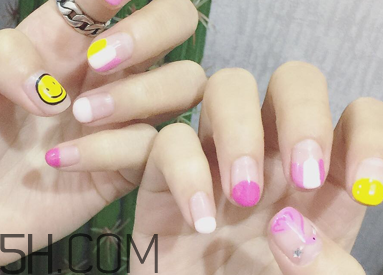 手黃做什么美甲好看？2018全新卡通可愛美甲款式