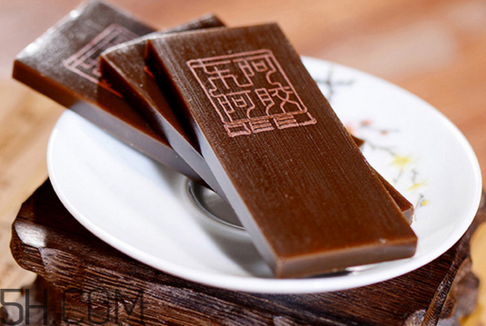 東阿阿膠能帶飛機(jī)上嗎？東阿阿膠能治失眠嗎？