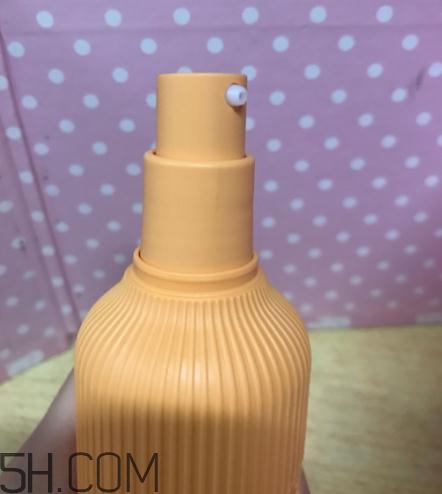 春紀(jì)咖啡醒膚緊致乳好用嗎？春紀(jì)咖啡醒膚緊致乳評測