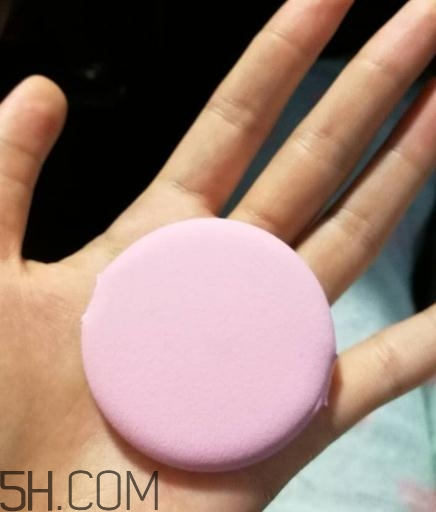 春紀(jì)新彈力氣墊霜好用嗎？春紀(jì)新彈力氣墊霜評測