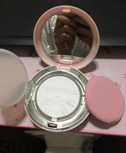 春紀(jì)新彈力氣墊霜好用嗎？春紀(jì)新彈力氣墊霜評測