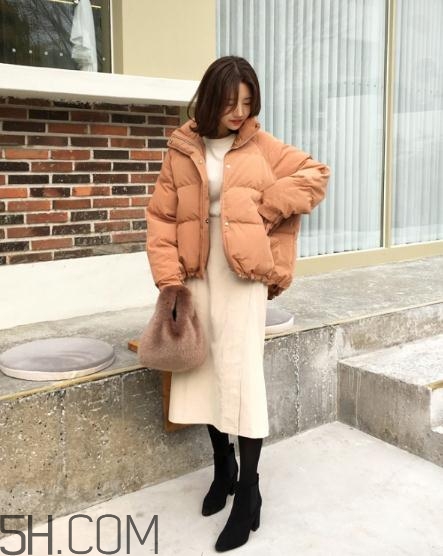 棉服搭配長裙好看嗎？棉襖搭配長裙圖片