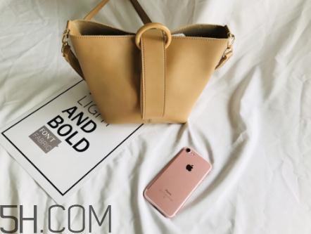 rooty包包怎么樣？rooty包包是真皮的嗎？