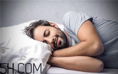睡覺時(shí)手麻是怎么回事？手麻是哪些病的隱患？