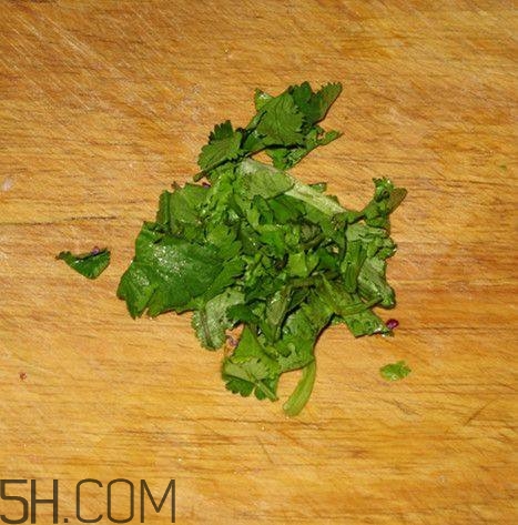 畸形果蔬營養(yǎng)價值更高？畸形果蔬是什么原因引起的？