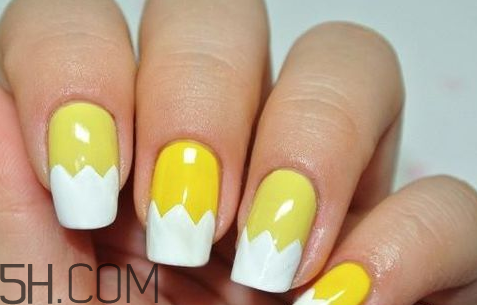 美甲店美甲一次多少錢？小雞美甲畫法教程