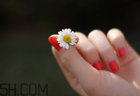 冬天如何美甲不脫色？冬天美甲要注意什么？