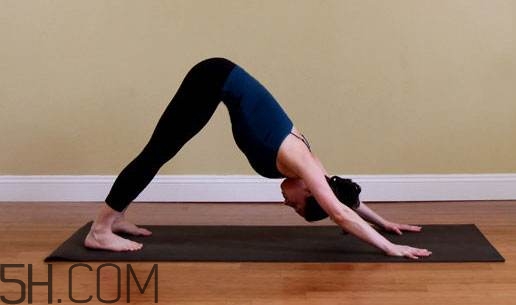 腰椎間盤突出能練瑜伽嗎？練瑜伽對(duì)腰椎間盤突出患者的好處？