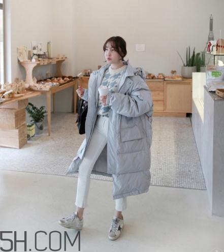 冬天穿白色褲子好看嗎？冬天白色褲子搭配圖片