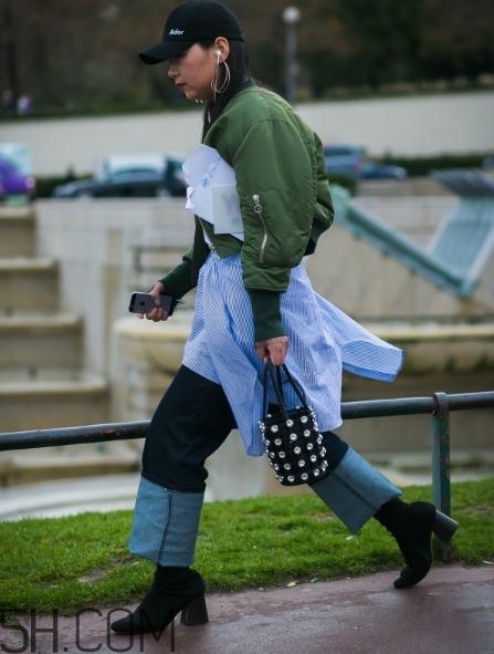 冬天牛仔闊腿褲配什么鞋子？冬天牛仔闊腿褲搭配鞋子圖